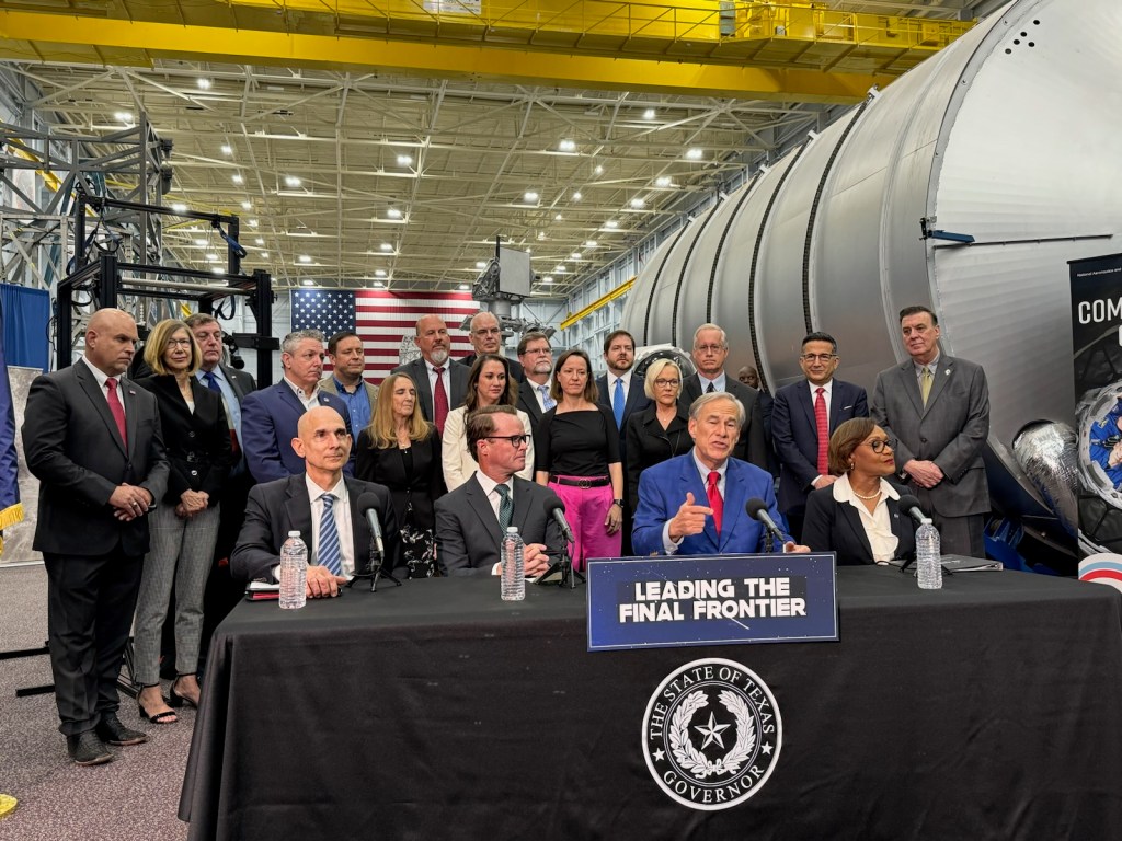 Governor Abbott and inaugural members of the Texas Space Commission Board of Directors and the Texas Aerospace Research and Space Economy Consortium (TARSEC) Executive Committee at NASA's Johnson Space Center, including Shey Sabripour and Sassie Duggleby. 